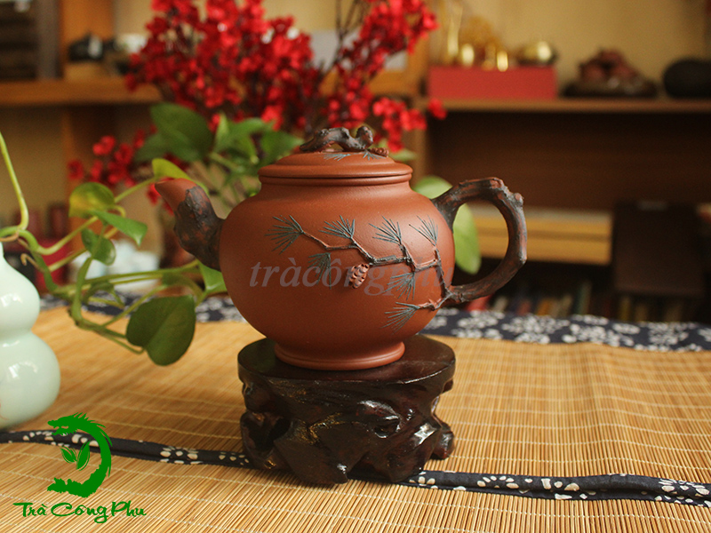 Ấm Tử Sa Báo Xuân Cây Tùng - ATS1090
